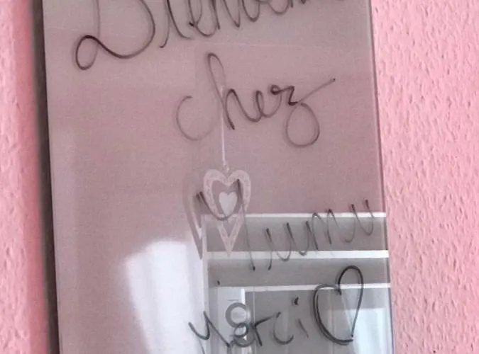 Chez Mumu Апартаменты *