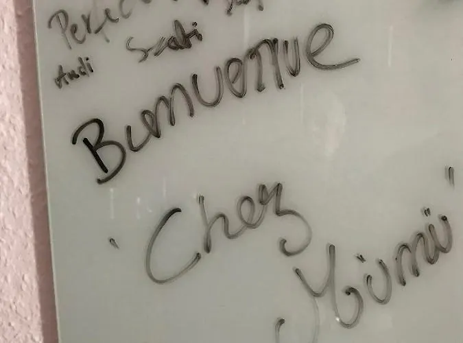 Chez Mumu Апартаменты *